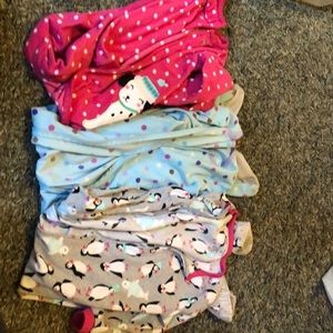Girls sleepers size 5t